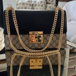 Gucci medium padlock bag